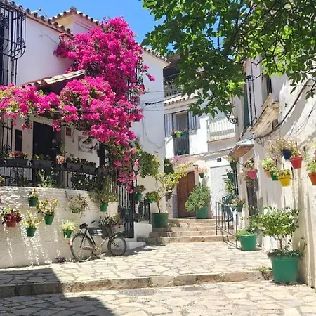 W Esteponie Lägenhet Estepona